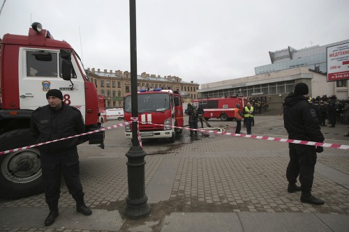 Útok v petrohradskom metre si vyžiadal už 15 obetí.