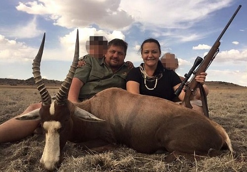 Scott Van Zyl s rodinou na safari.