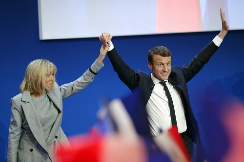 Emmanuel Macron s manželkou