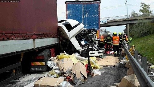 Nehoda na českej diaľnici D1