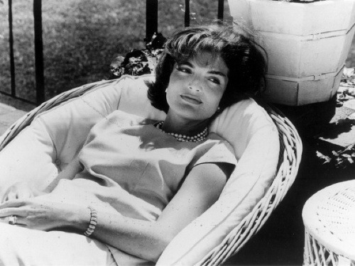 Nuž, byť na očiach verejnosti nebolo med lízať ani pred takmer pol storočím. Svoje o tom vedela aj vtedajšia prvá dáma Ameriky