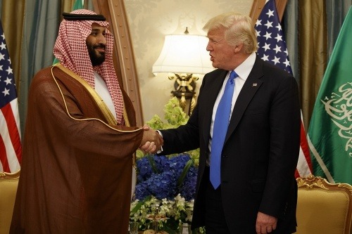 Kráľ Salmán a Donald Trump