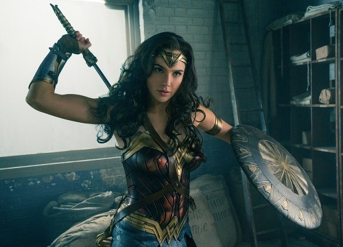 Gal Gadot je dnes svetovou hviezdou vďaka postave Wonder Woman.