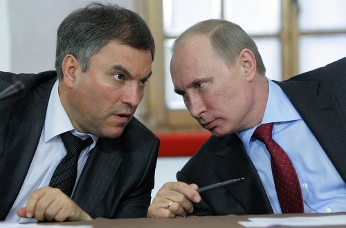Viačeslav Volodin a Vladimir Putin