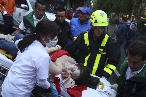 Útok v Bogote má zatiaľ na svedomí tri životy.
