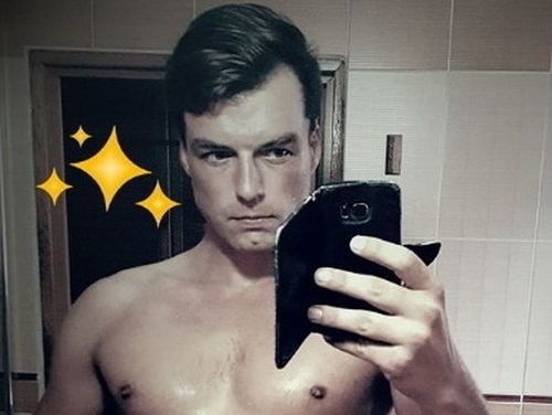 chytil priateľmi mama porno shemale Hentai porno videá