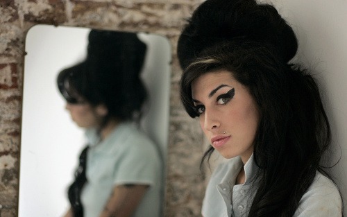Amy Winehouse (1983 - 2011)