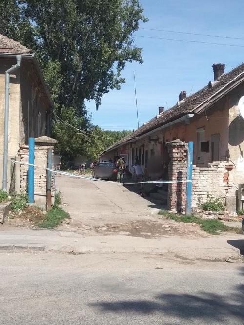 Policajný zásah v Seredi