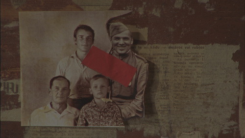 Záber z filmu Môj neznámy vojak – rodinný album.