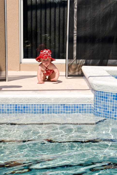 Dieťa v bazéne