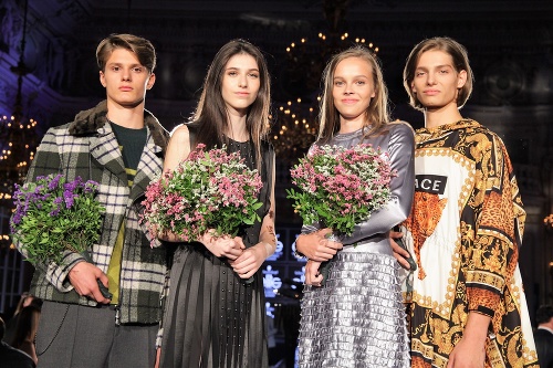 Víťazi modelingovej súťaže Schwarzkopf Elite Model Look 2018 - zľava: Martin Burian (20), Jasmína Simová (14), Marie Sýkorová (15) a Jakub Janírek (18).