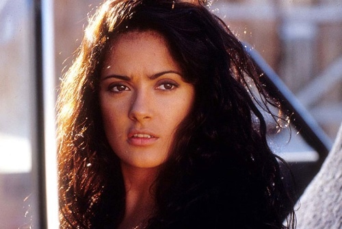 Takto vyzerala Salma Hayek v roku 1995 vo filme Desperado.
