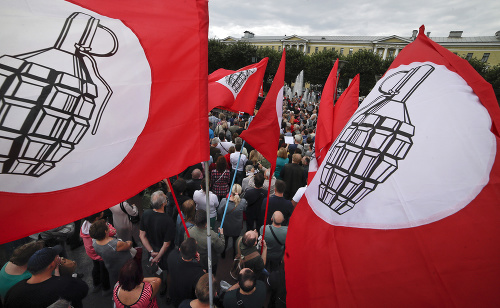 Proti dôchodkovej reforme opäť