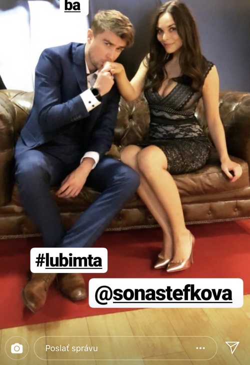 Herec Dárius Koči a modelka Soňa Štefková sa včera na Instagrame pochválili aj spoločnými fotkami.
