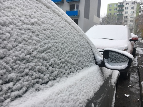 Sneh v Bratislave. 