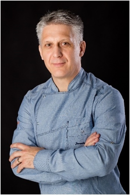 Šéfkuchár Jaroslav Ertl známy varením jedál bez zbytkov