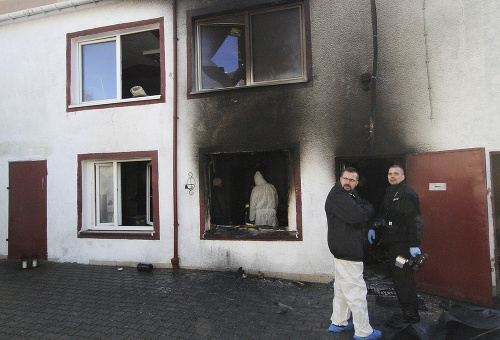 V tomto dome zahynulo päť poľských tínedžeriek.