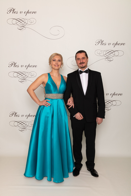 Prom datovania hry