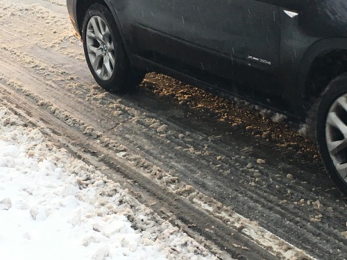 ONLINE Snowfall makes transportation difficult: ONLINE Snowfall makes transportation difficult: