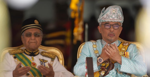 Korunovácia nového kráľa Malajzie.