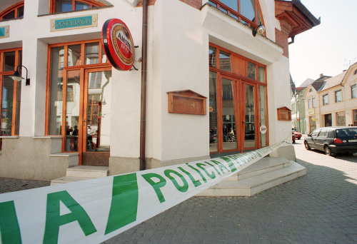 Bar Fontána v Dunajskej Strede, kde sa pred dvadsiatimi rokmi odohrala krvavá masakra.