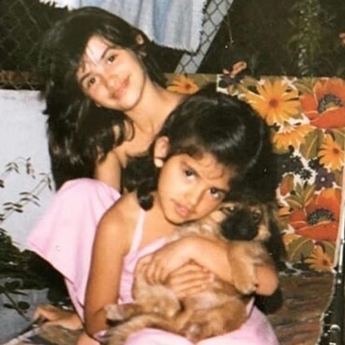 Penélope Cruz so svojou mladšou sestrou. 