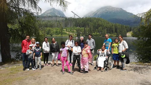 Niektoré rodiny vďaka Majáku nádeje po prvýkrát navštívili Tatry