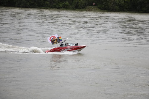Návšteva Le Penovej sa