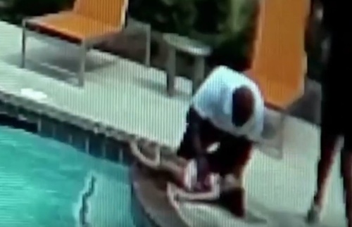 Dráma v bazéne: VIDEO
