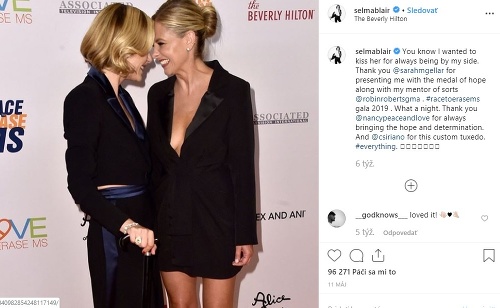 Selma Blair a Sarah Michelle Geller sú aj dnes skvelými kamarátkami. 