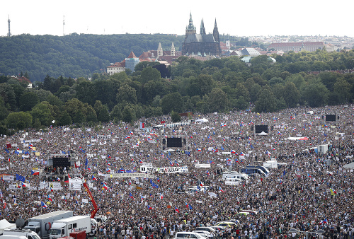 Protivládna demonštrácia v Prahe: