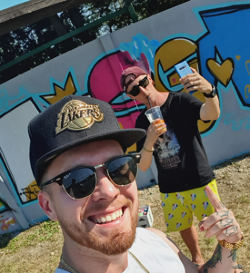 Obyčajný betónový múr zmenili