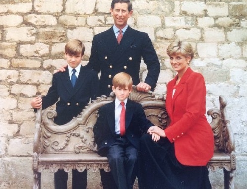 Lady Diana s manželom a deťmi. 