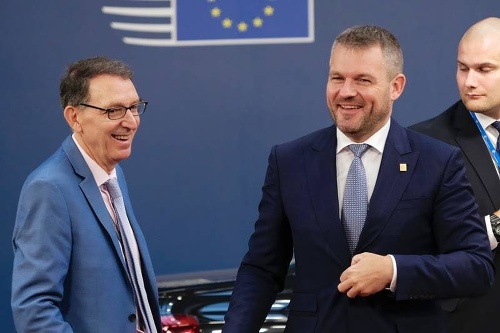 Summit EÚ predstavil štyri