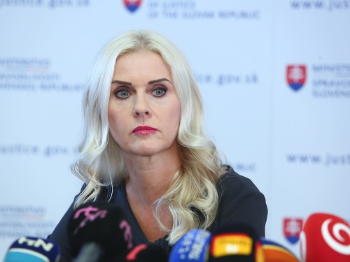 Jankovská sa vzdala funkcie štátnej tajomníčky. 