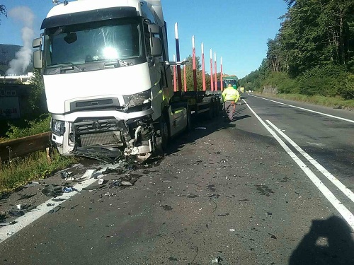Vážna dopravná nehoda kamióna