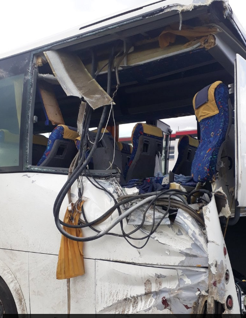 Nepochopiteľný skrat: Zrážka autobusu
