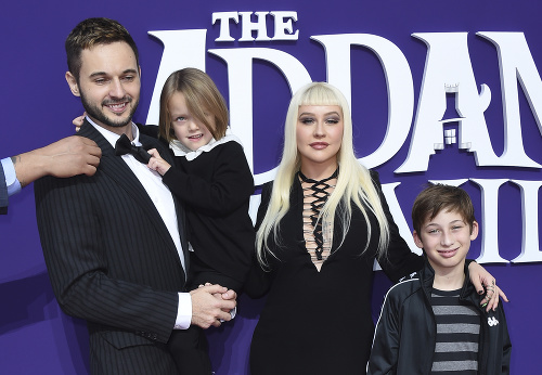 Christina Aguilera so svojou rodinkou. 