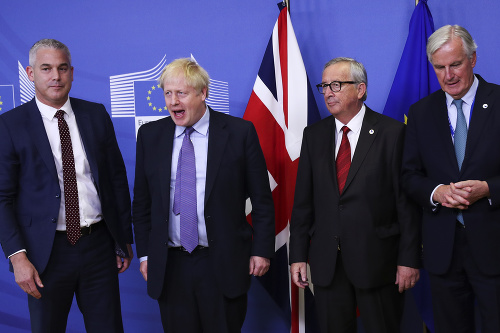 Stephen Barclay, Boris Johnson, Jean-Claude Juncker a Michel Barnier