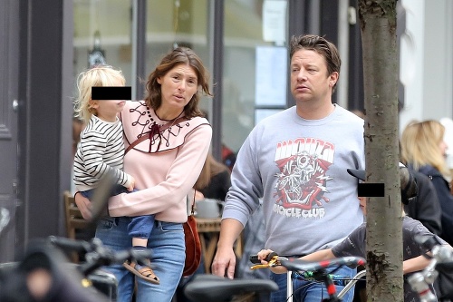 Jamie Oliver svoju manželku stále miluje a ospevuje ju.