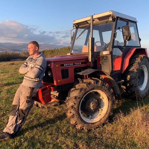 Dominik Porubský si z výhry kúpil vysnívaný traktor. 