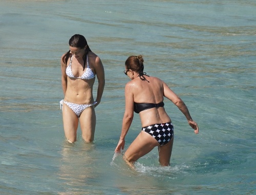 Pippa Matthews a jej mama si užívali oddych v Karibiku. 