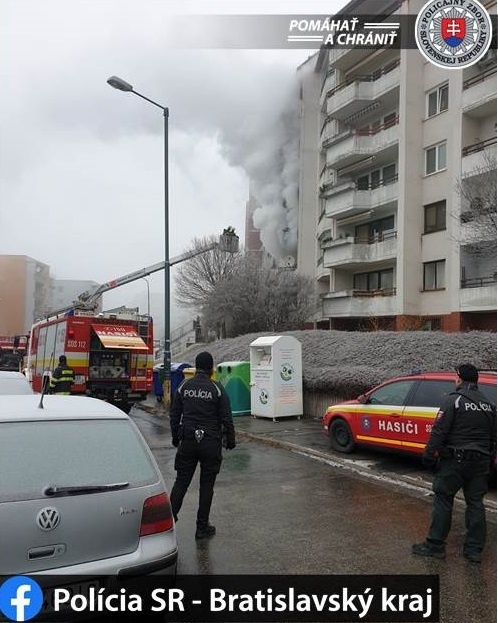 Požiar bytu v Bratislave.