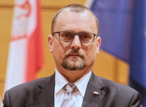 Exveľvyslanec Jacek Izydorczyk