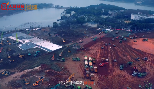 Výstavba nemocnice vo Wu-Chan