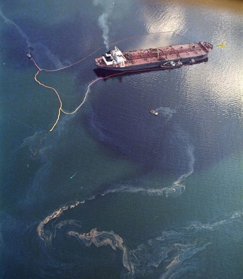 Havária tankera Exxon Valdez