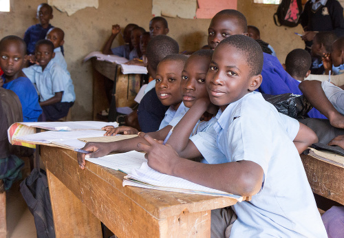 Vďaka podpore darcov majú deti potrebné školské pomôcky