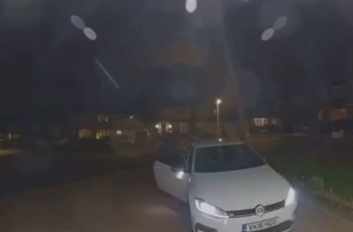 VIDEO Žena ledva zaparkovala