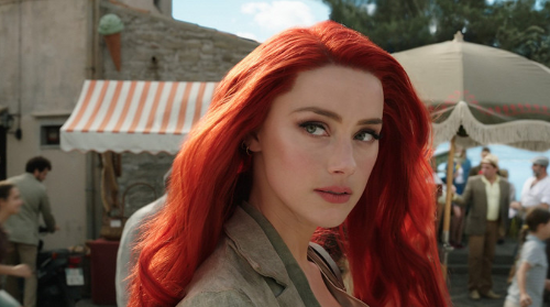 Je možné, že Amber Heard príde o úlohu Mery v ďalšom pokračovaní komiksovky Aquaman.
