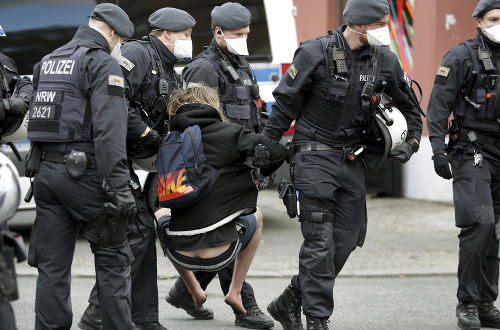 Polícia v nemeckých mestách